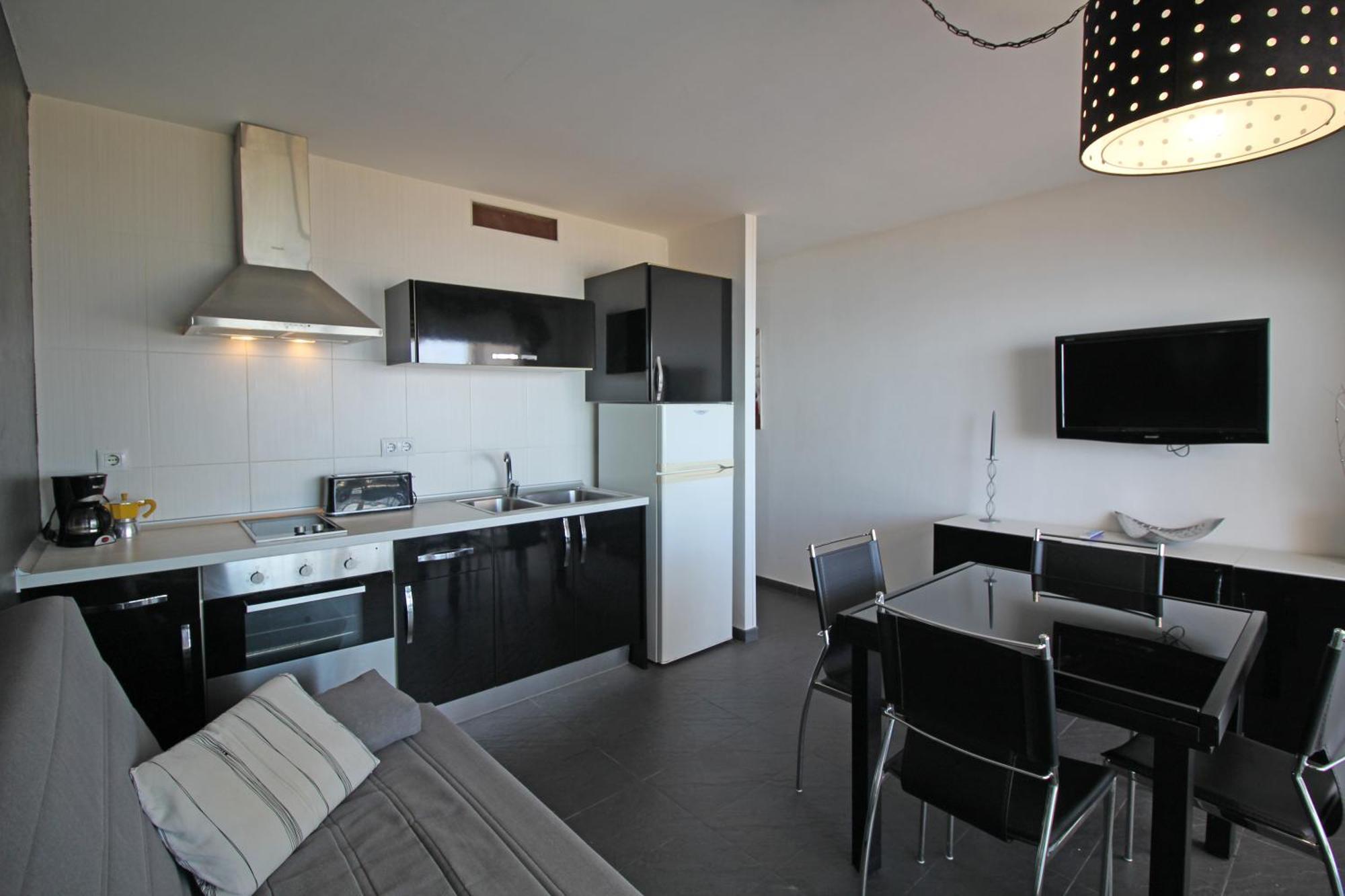 אמפוריבראבה Basic Comfort Studio Manhattan 0115 מראה חיצוני תמונה